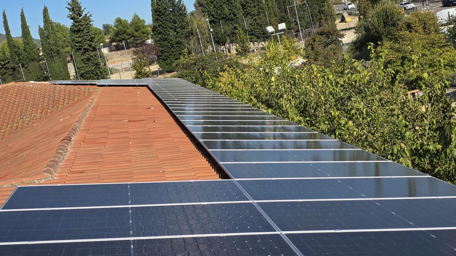 Paneles fotovoltaicos en vivienda